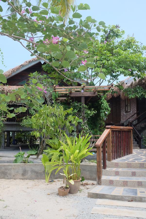 פנתאי צנאנג Panji Panji Tropical Wooden Home מראה חיצוני תמונה